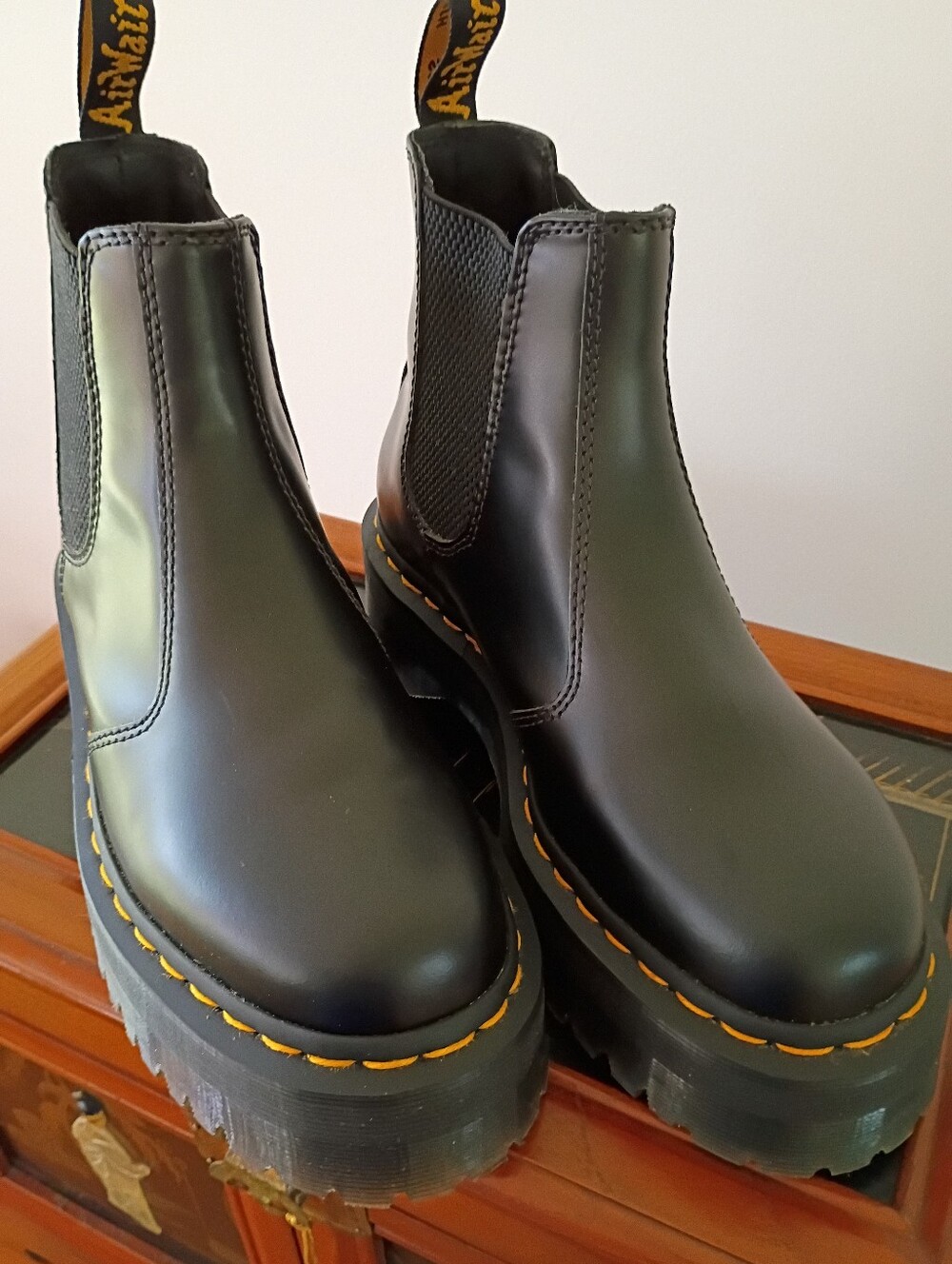 Dr. Martens 2976 Platform Chelsea Boots Black Polished